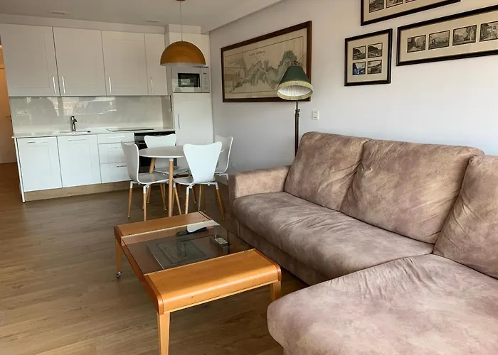 Residencial Sanz-Enea A 100M De La Playa